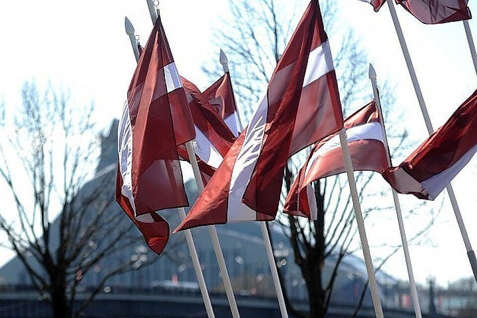     Посол РФ сообщил о сохранении связей России и Латвии после снижения уровня дипотношений  GLOBAL LOOK PRESS