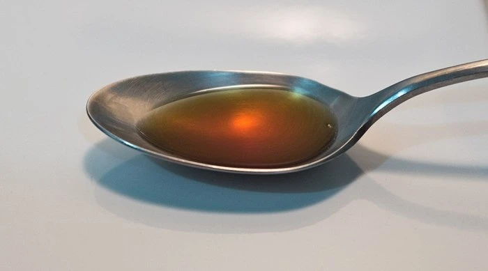 Фото: Ложка сиропа. (Ll1324/commons.wikimedia.org/СС0)