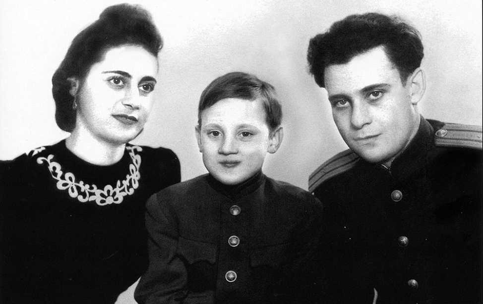 Семен владимирович высоцкий фото Владимир Высоцкий. Magus (смена названия канала "Из Питера с любовью") Дзен