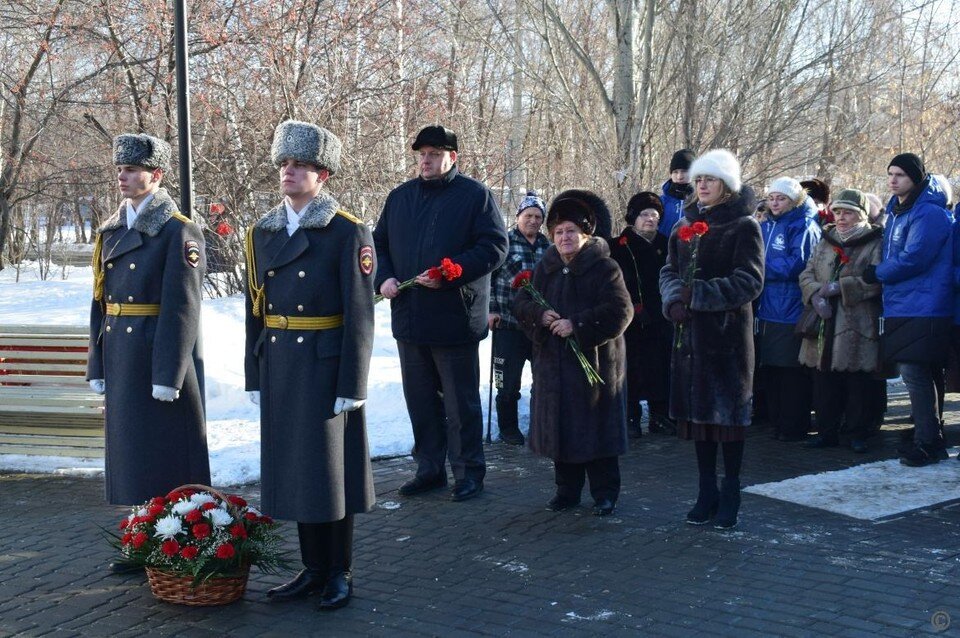     На мероприятии присутствовали граждане, награжденные знаком «Жителю блокадного Ленинграда»  пресс-службы администрации Барнаула
