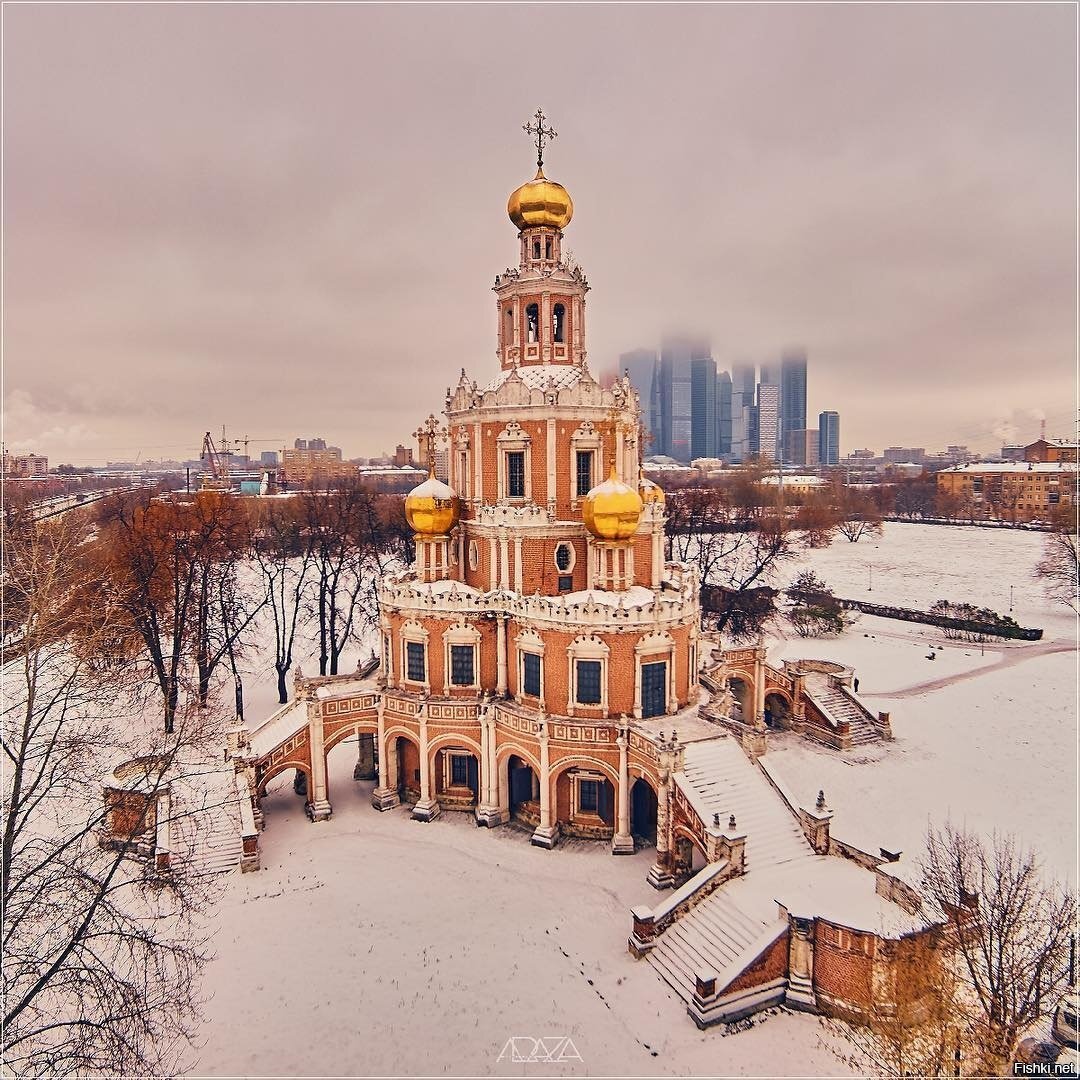 Вид на храм Покрова Богоматери в Филях. Фото с сайта kartinkin.net