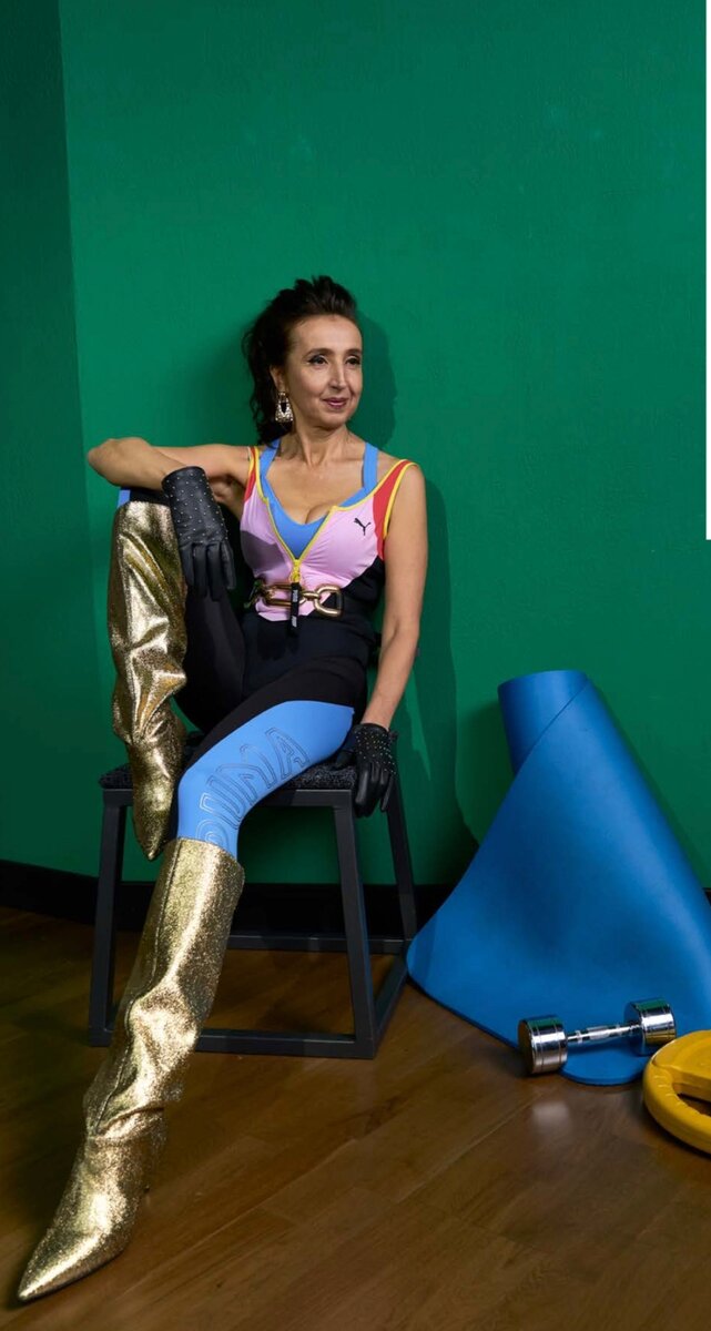 Модель Vmode Model Agency 50+