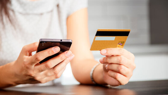    В ЦБ рассказали, что каждую секунду в РФ совершается почти 2,5 тысячи платежей и переводов Алина Городниченко