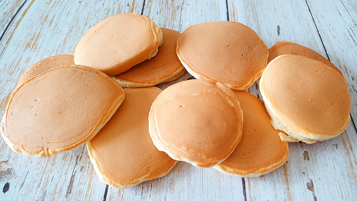 На сухой сковороде блины