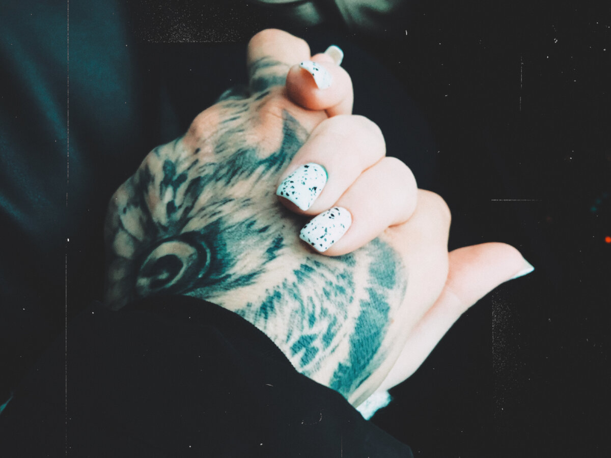 Одно прикосновение, и я потеряюсь.