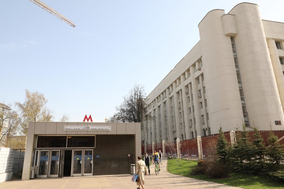    При разработке архитектурного стиля входов и вестибюлей станций учтут застройку и историю города Арина Полтанова