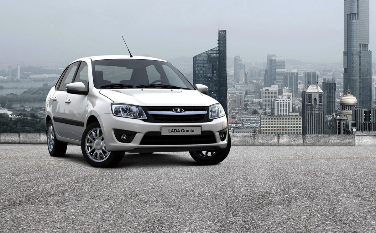 Lada granta  в ТОПЕ продаж
