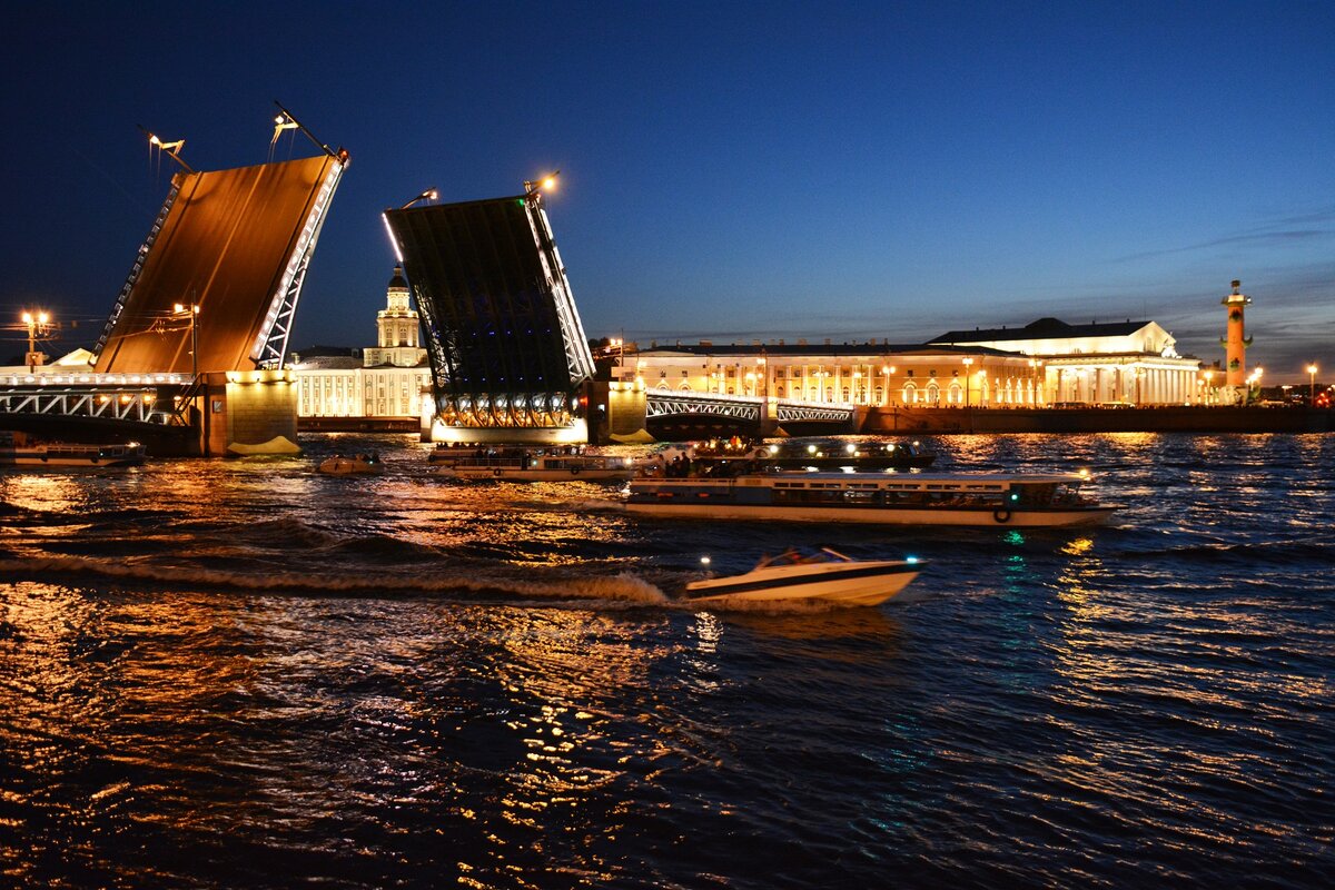 Разводные мосты в Санкт-Петербурге