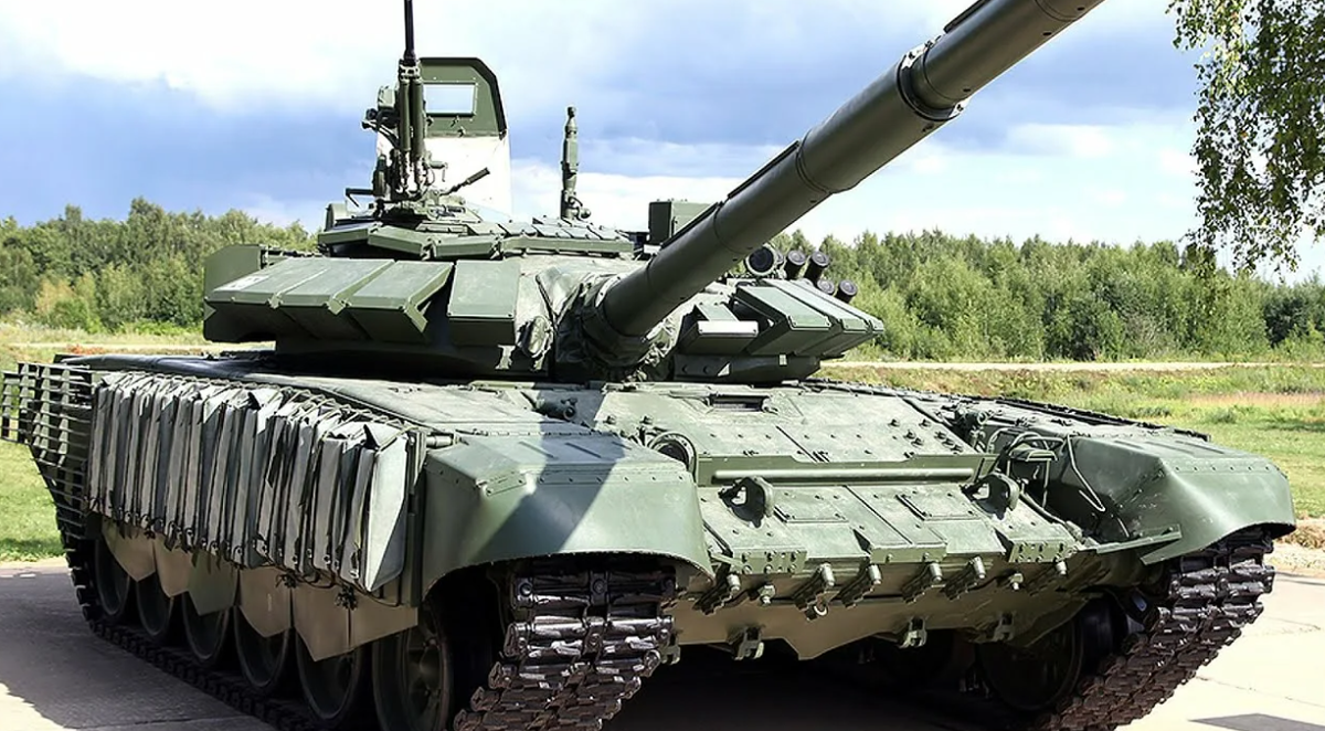 В России появились новые тяжелые танки?»: В США заподозрили что-то  необычное в машинах Т-72 | Позывной Кайзер | Дзен