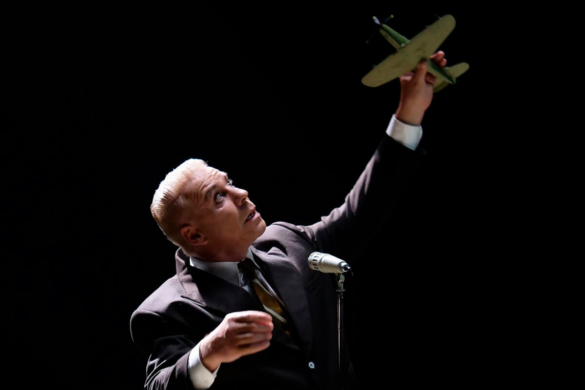    Фото: Till Lindemann / Youtube