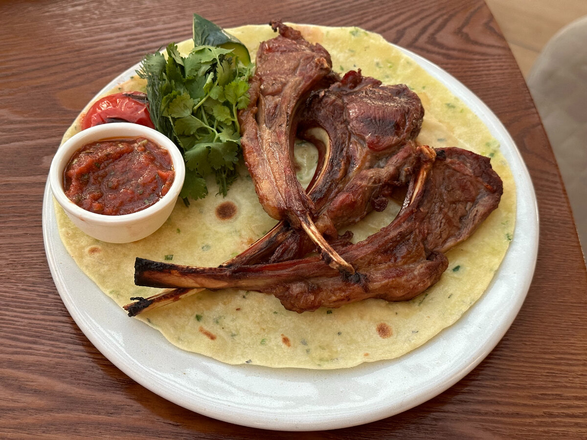 Каре ягнёнка – 1590 рублей