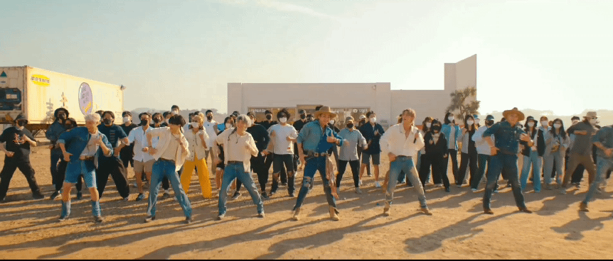 Let's go dancing!💃💃💃💃