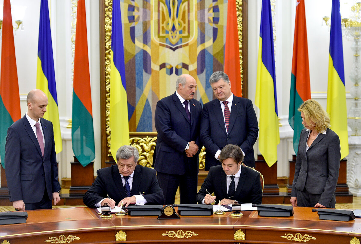 http://mtdata.ru/u27/photo94E5/20343787596-0/original.jpeg
