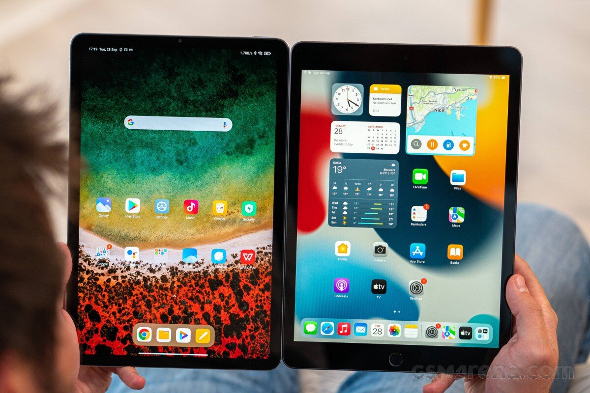 Mi pad 6 pro. Apple IPAD 10.2 2021. Apple IPAD 9 2021. Планшет Apple IPAD 2021 10.2. Apple IPAD 10 2022.