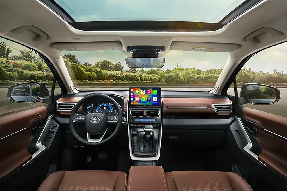 Toyota📷Toyota Innova