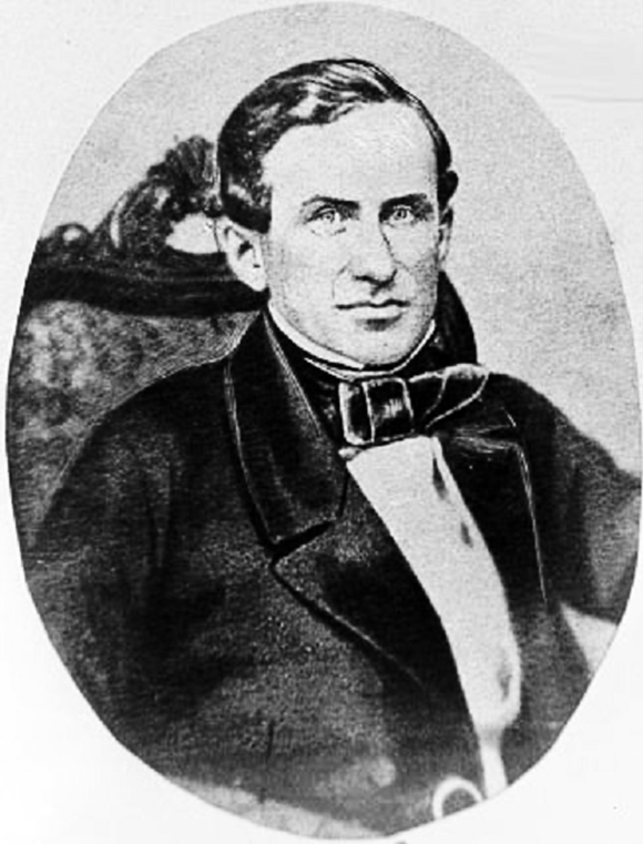 Предположительно, первые елки в Самаре появились при втором губернаторе Константине Карловиче Гроте (1815-1897)