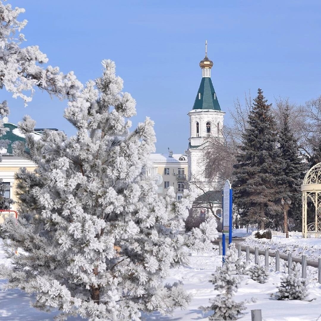 Город Омск зима