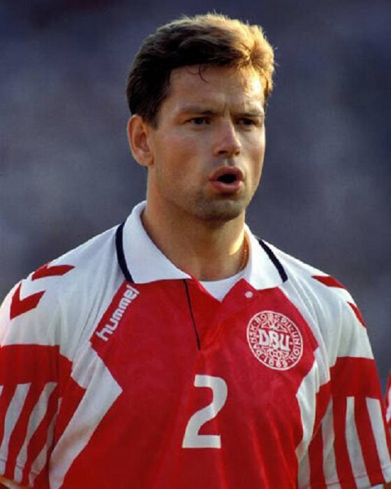 Йон Сивебек - единственный в сборной Дании, призер Евро - 1984 и 1992