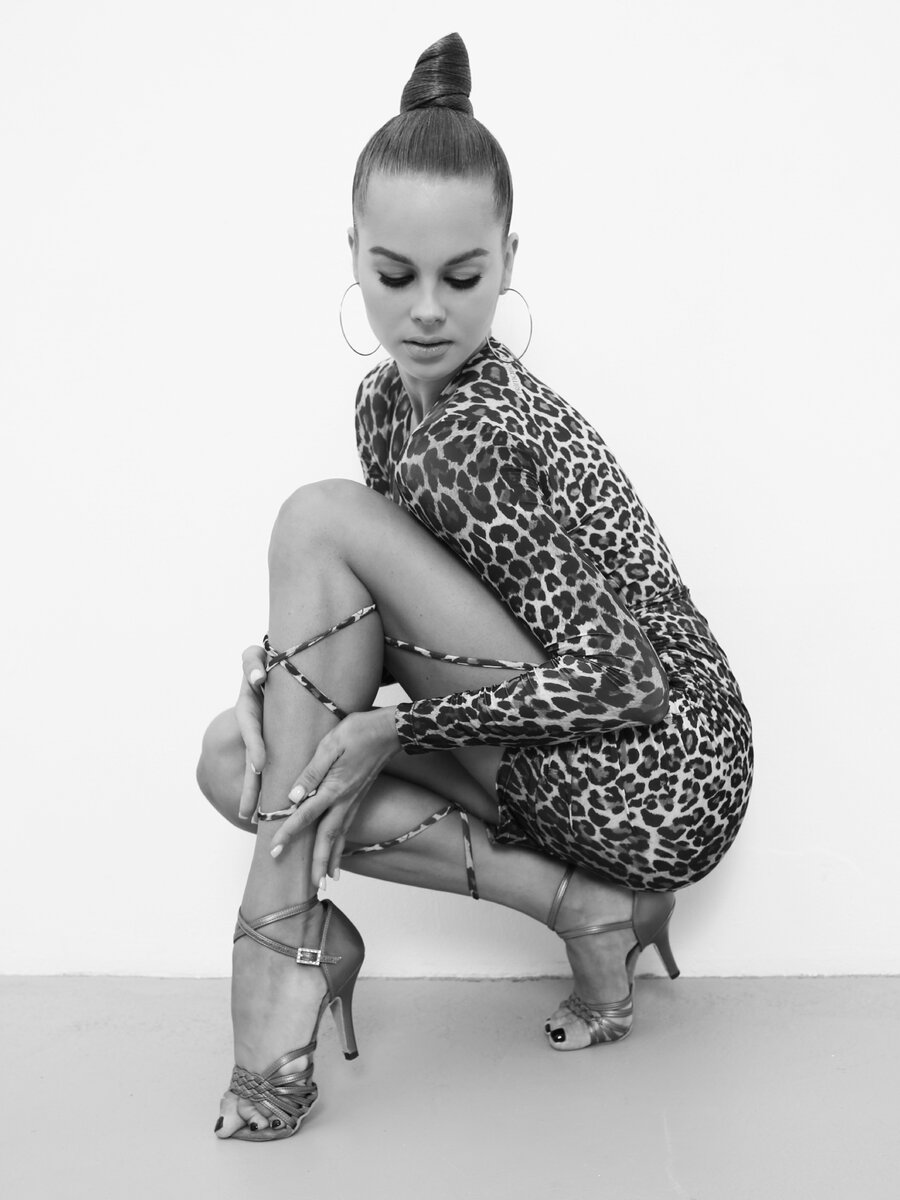 Дарья Палей в платье Pliegues Leo