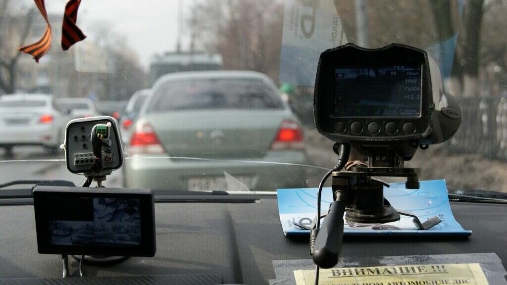     В Ростове-на-Дону утром во вторник, 14 февраля, появились серьезные заторы на дорогах, говорится на онлайн-картах.