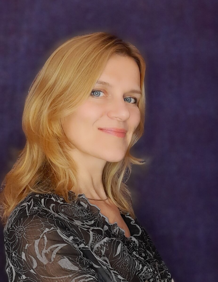 Елена Вербицкая, специалист по фен-шуй и восточной астрологии, автор одного из самых посещаемых ресурсов феншуйской тематики в рунете - сайта fanfenshui.ru