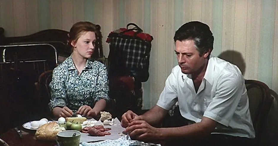 Подсолнухи лорен. Марчелло мастроянни подсолнухи. Кинофильм подсолнухи софи лорен. Подсолнухи лорен. Подсолнухи лорен.