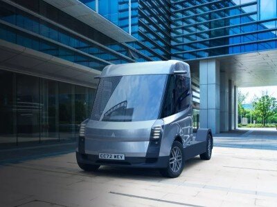    Новый грузовик WEVC eCV1 — британская копия Tesla Semi