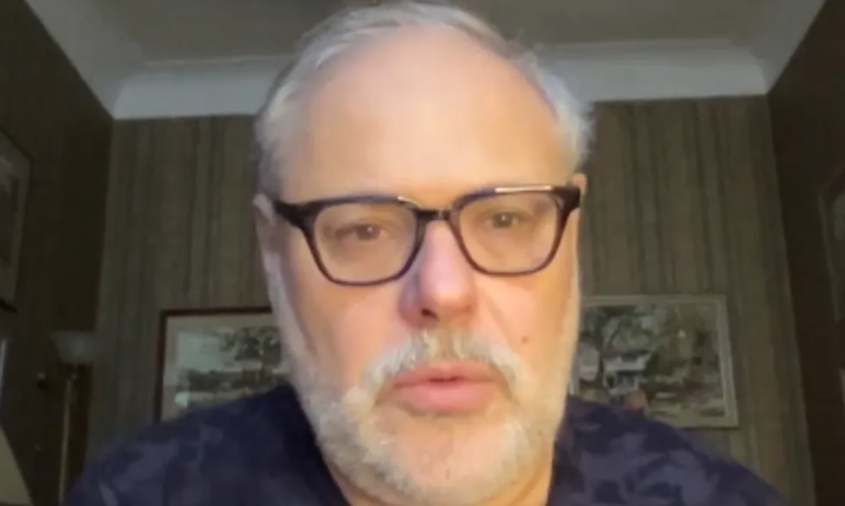 Соловьев LIVE