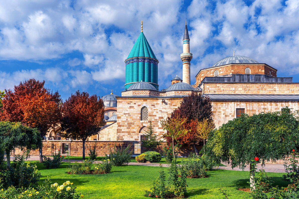  Мечеть Мевлана в Конье, Турция. Источник: ru.freepik.com