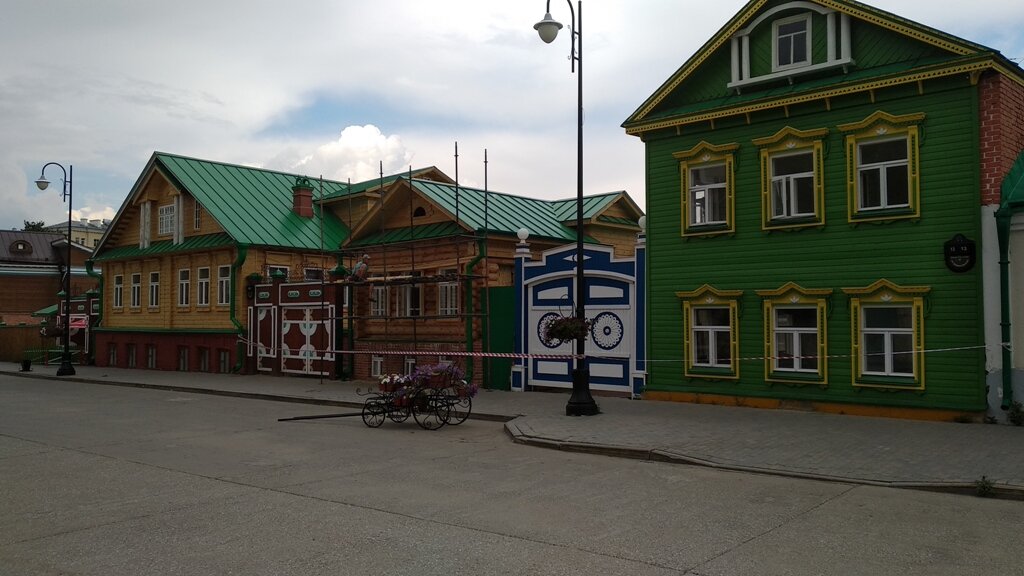 Суконная слобода в казани. Старо-Татарская Слобода в Казани. Казань улица Татарская Слобода. Суконная Слобода Казань 19 век. Музей Татарская Слобода Казань.