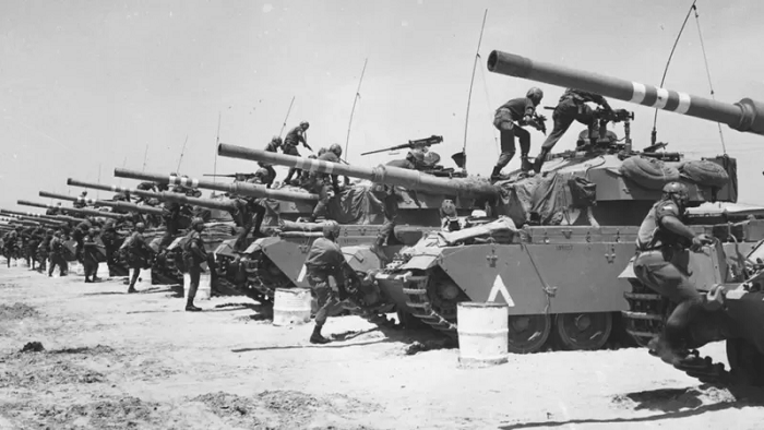 Израильские танки за четыре дня до начала войны