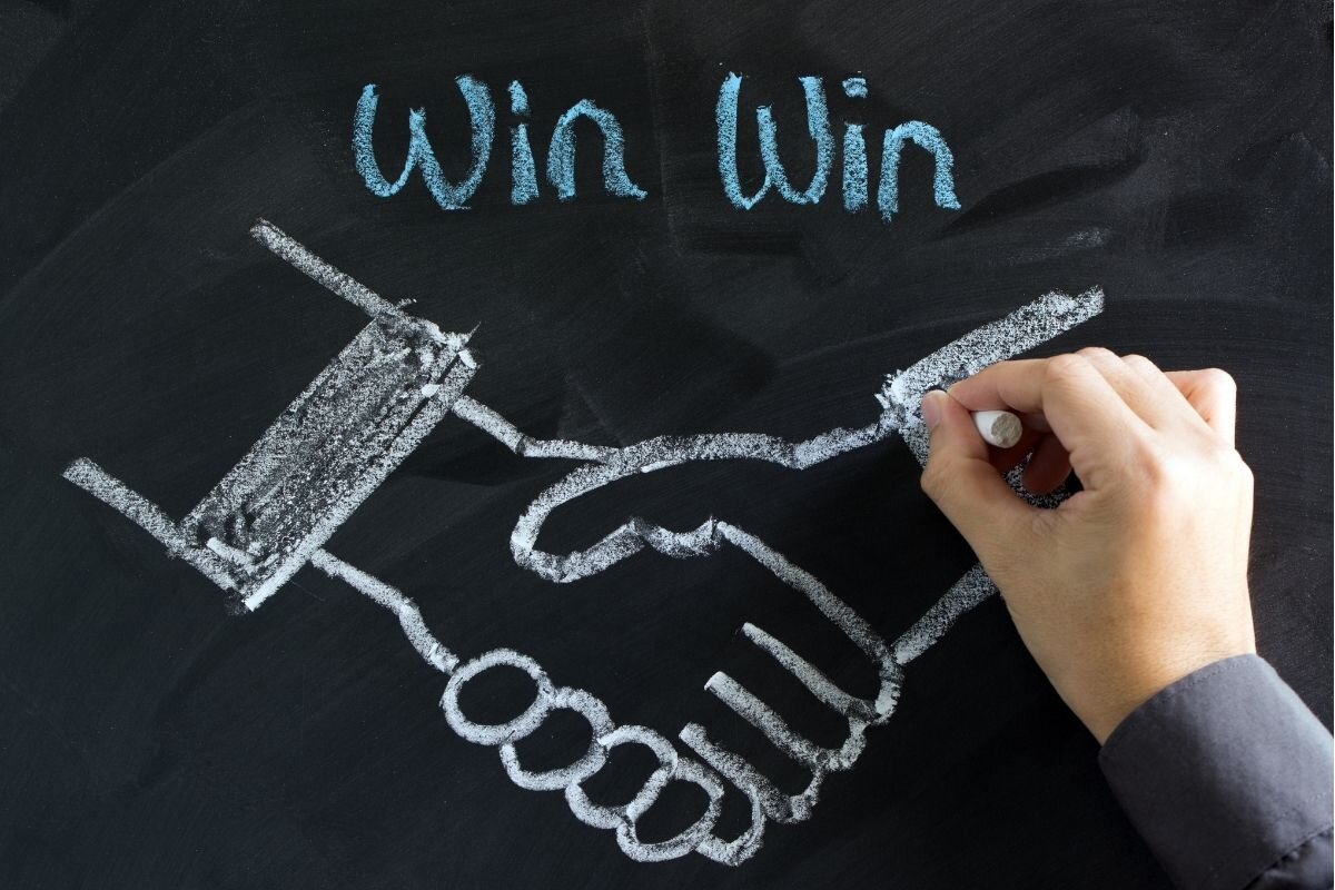    Тендерная деятельность расширяет круг заказчиков