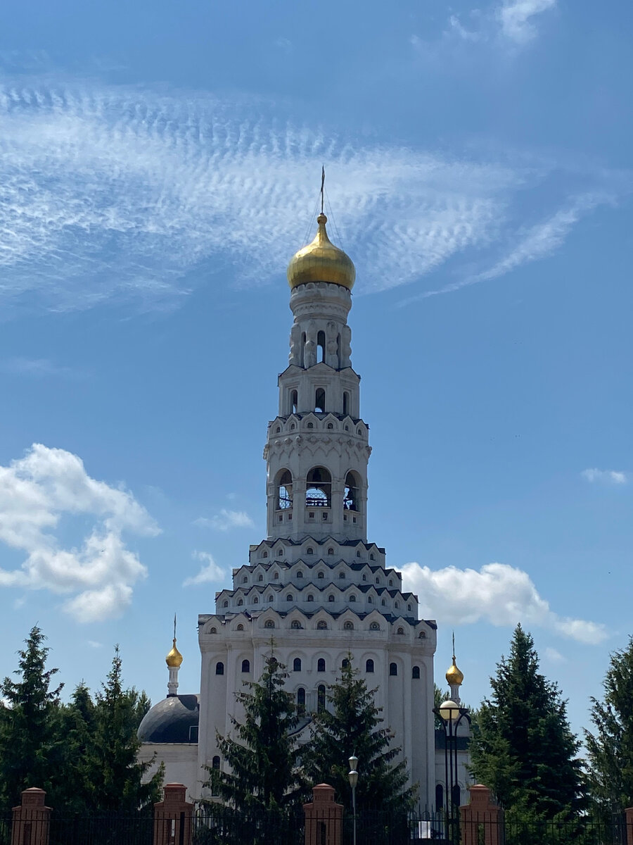 Петропавловская церковь 