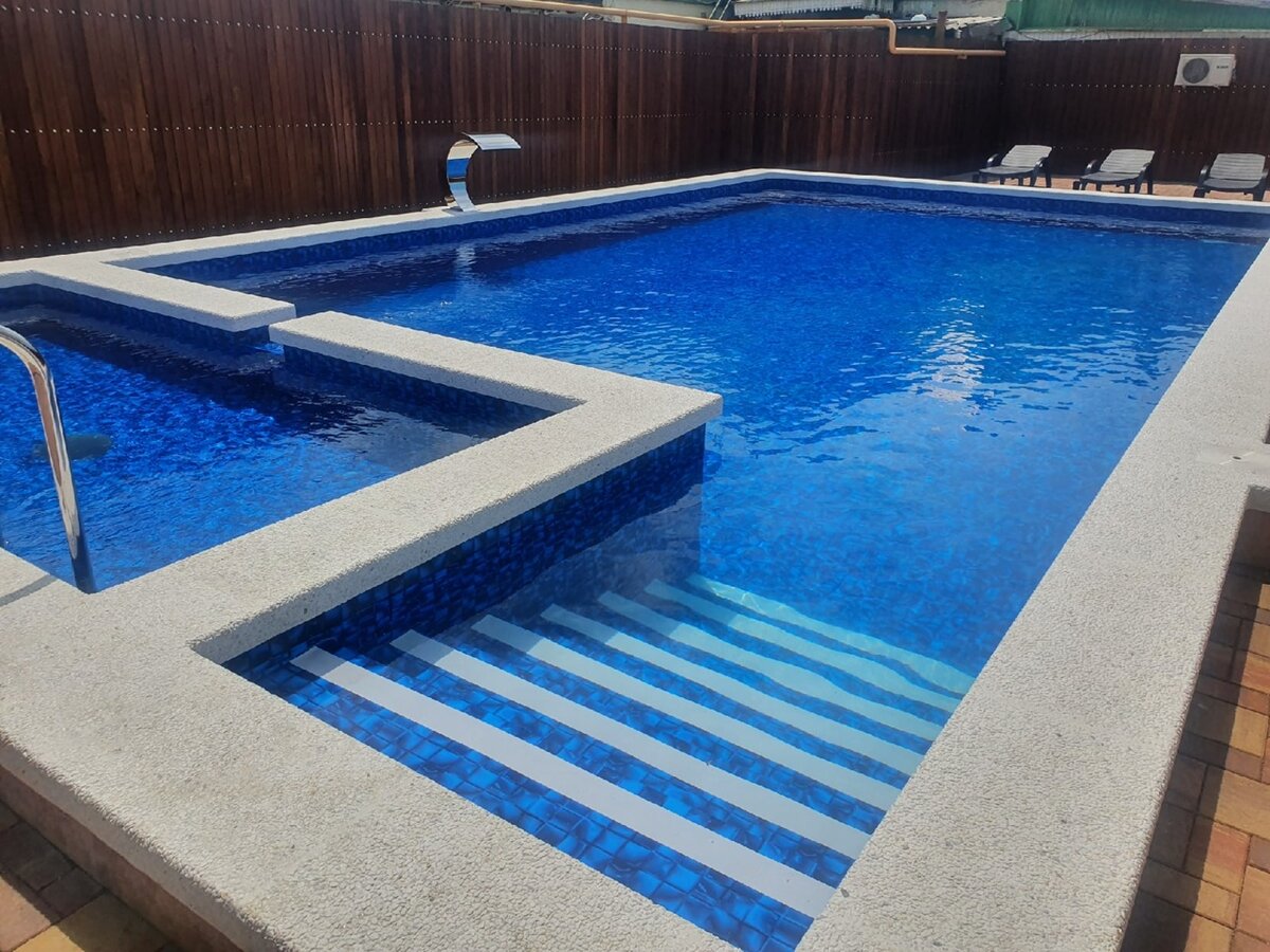 Фото: владелица гостиницы "Камелот" Ольга Васильева. Источник: из личного архива Ольги.