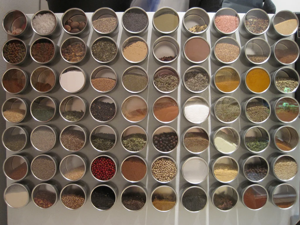 Магнитные баночки 