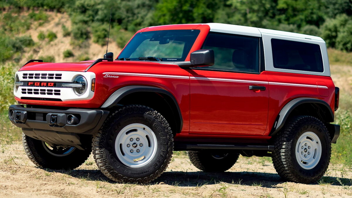 Ford Bronco Jeep Wrangler