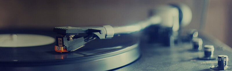 Виниловый проигрыватель