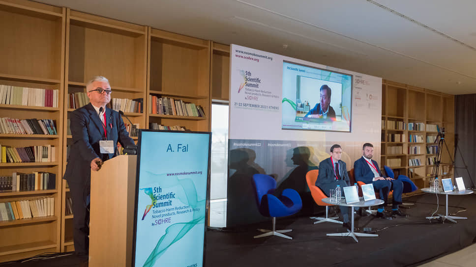 Фото: SCOHRE📷Анджей Фаль: «О каком бы виде рискованного поведения ни шла речь, есть связанная с ним техника снижения вреда»