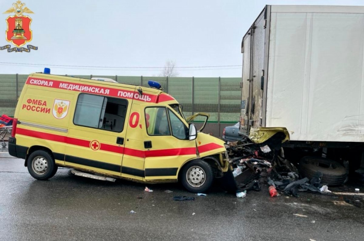    Число погибших в ДТП с участием «скорой» под Тверью достигло трёх человек