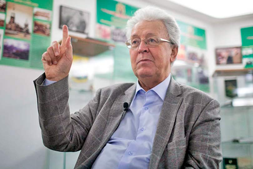 Катасонов последнее. Катасонов Валентин Юрьевич. Экономист профессор Катасонов. Владимир Александрович Катасонов. Катасонов Владимир Николаевич