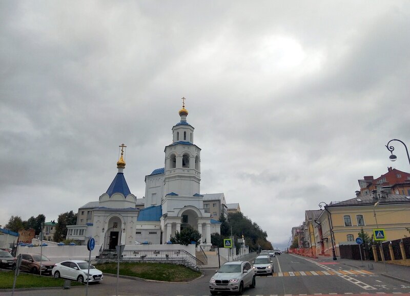 Храм в честь святой великомученицы Параскевы Пятницы в Казани. Фото моё