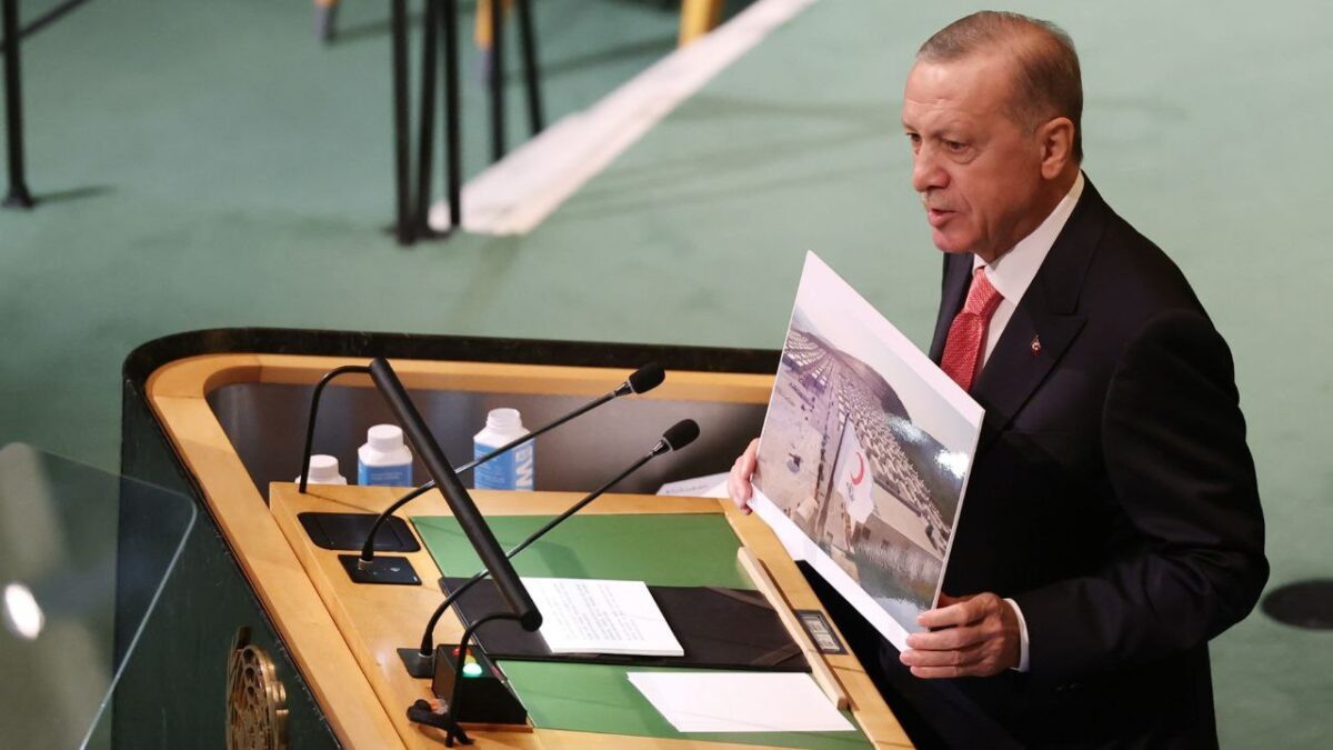 Фото с сайта президента Турции📷
