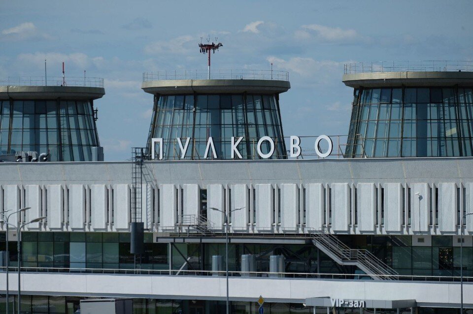     В Пулково рассказали о работе аэропорта в метель. Артем КИЛЬКИН (архив)
