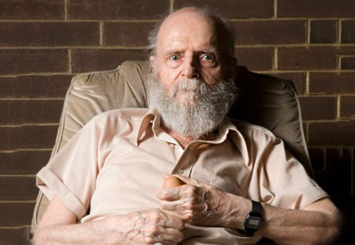     Младший сын Сергея Есенина: история гениального математика и правозащитника