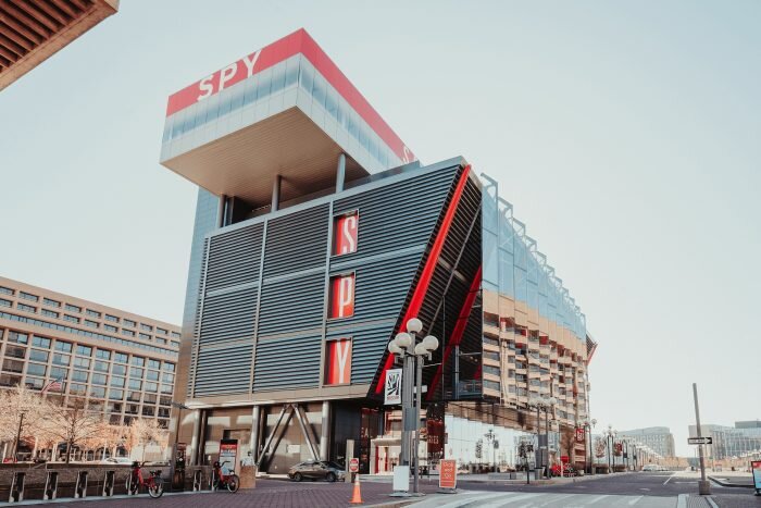 Музей шпионажа в Вашингтоне исследует увлекательный мир разведчиков, раскрывая секретные технологии и инструменты, используемые реальными шпионами. (Courtesy of International Spy Museum)