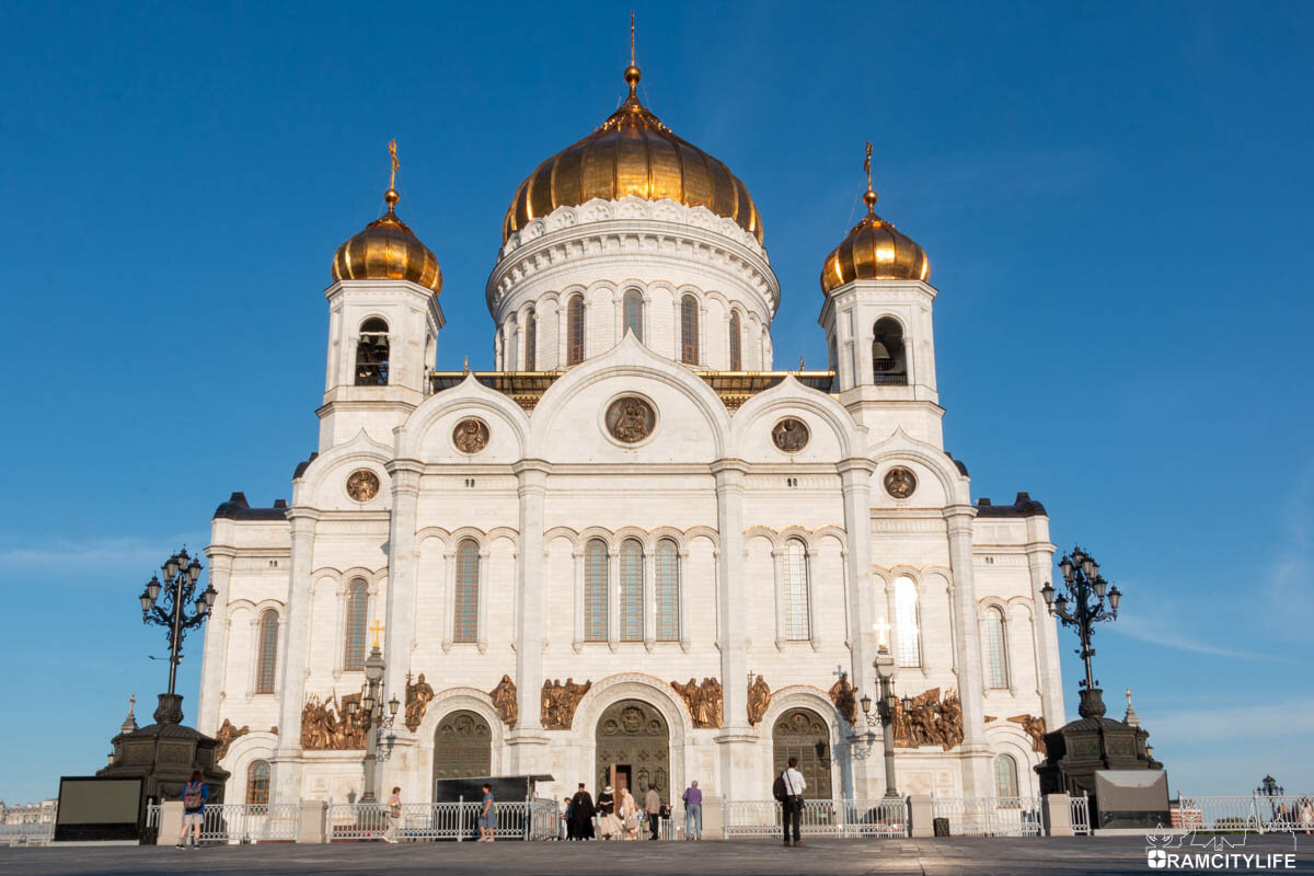 высота храма спасителя в москве. храм христа спасиьеля моска. высота храма спасителя в москве. храм иисуса спасителя в москве. москва.