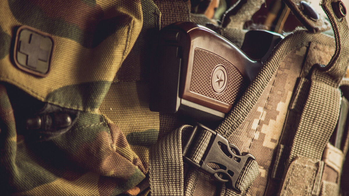     Покушения националистов на блогера Ксению Собчак и главного редактора медиагруппы «Россия сегодня» и RT Маргариту Симоньян предотвращены спецслужбами, сообщает в субботу ФСБ.