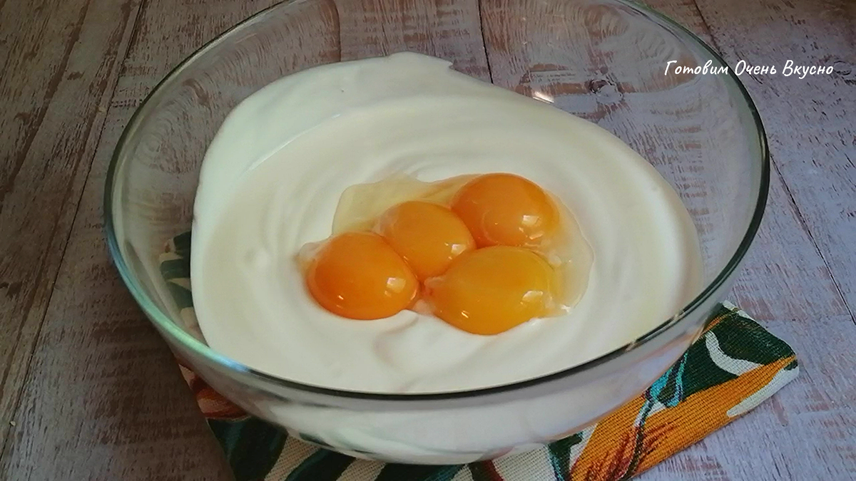 Сегодня на десерт воздушный сметанный пирог: вкуснейшее суфле из обычной  сметаны и нежное песочное тесто | ГОТОВИМ очень ВКУСНО | Дзен