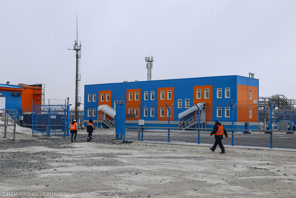 ямал спг аэропорт. поселок мыс каменный. полуостров ямал поселок сабетта. ямал поселок сабетта. новый порт ямал.