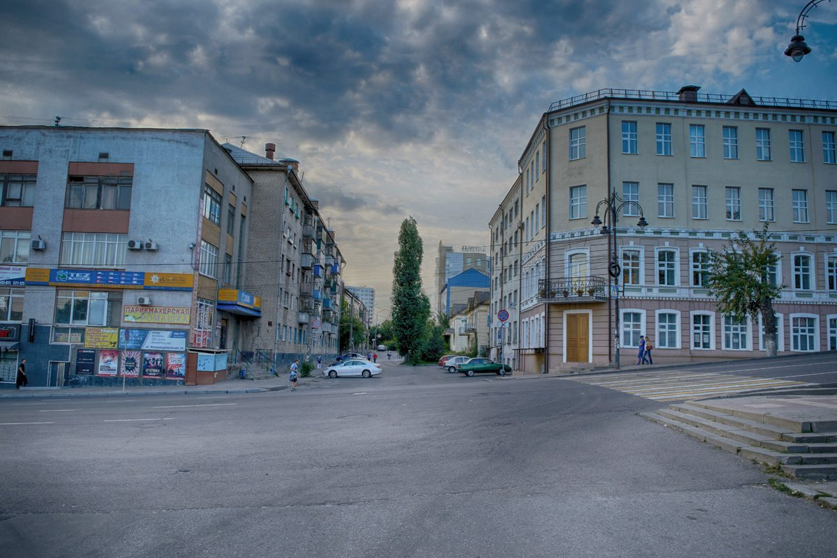 Бывшая улица дзержинского. Улица Ендовищенская Курск. Улица Дзержинского Курск. Площадь Дзержинского Курск. Ул. Курская г. Курск.